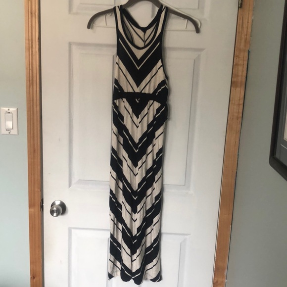 2 @ Joe Fresh racer back maxi - Picture 1 of 4